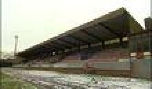 Stade de Waremme : moins cher